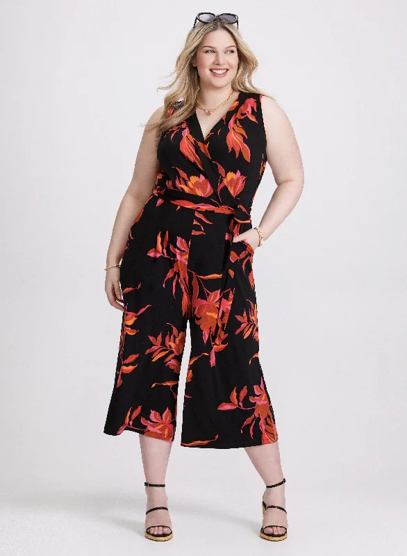 Plaid midi dresses for a fall - themed family gathering Tropical Print Jumpsuit