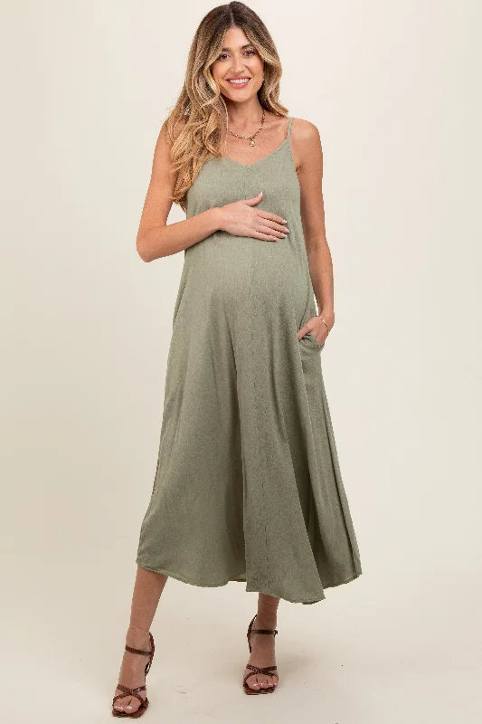 Maternity dress for hospital visits during pregnancy Light Olive Lightweight Sleeveless V-Neck Maternity Maxi Dress Maternity dress for hospital visits during pregnancy Light Olive Lightweight Sleeveless V-Neck Maternity Maxi Dress