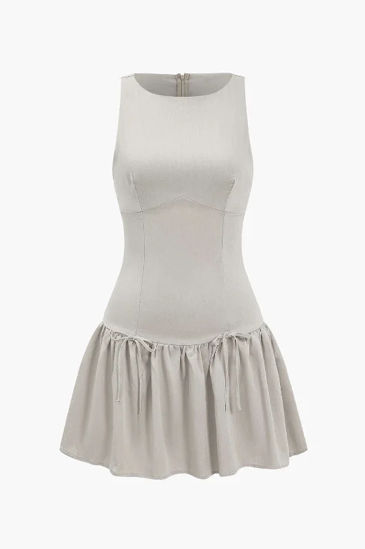 Mini dresses with embroidered details for a unique touch Bow Detail Sleeveless Mini Dress Mini dresses with embroidered details for a unique touch Bow Detail Sleeveless Mini Dress