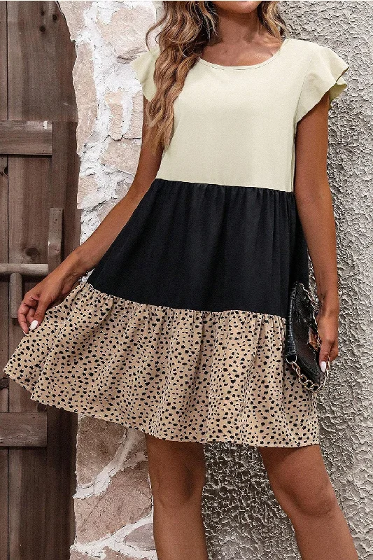 Everyday Dress with Hidden Pockets for Practicality​ Everyday Dress with Sequined Appliques for a Sparkling Effect​ Ruffled Color Block Cap Sleeve Mini Dress