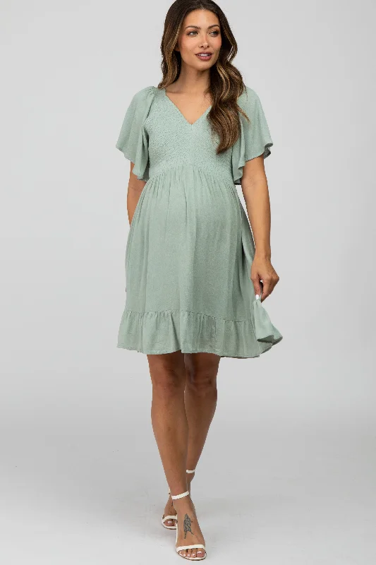 Maternity dress for a christening Mint Green Smocked Front Ruffle Hem Maternity Dress Maternity dress for a christening Mint Green Smocked Front Ruffle Hem Maternity Dress