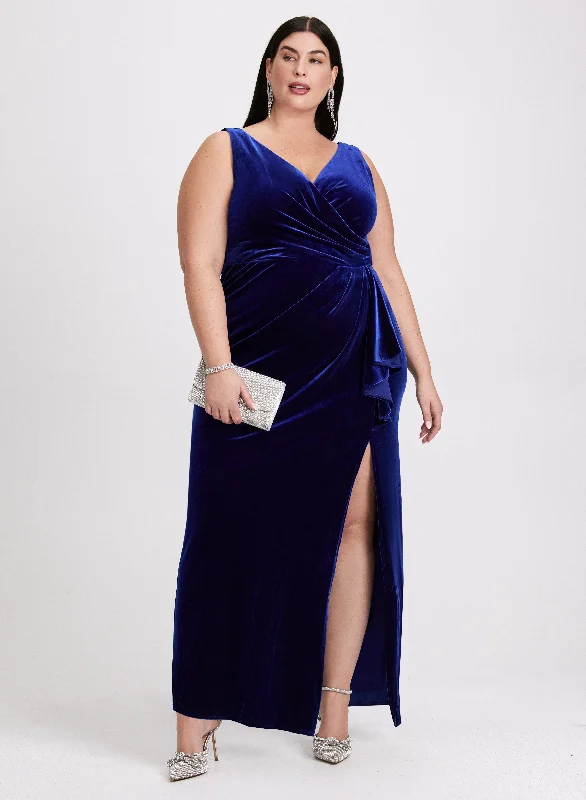 Midi dresses with ruffled bodices for a more pronounced feminine look Flounce Front Velvet Dress Midi dresses with ruffled bodices for a more pronounced feminine look Flounce Front Velvet Dress