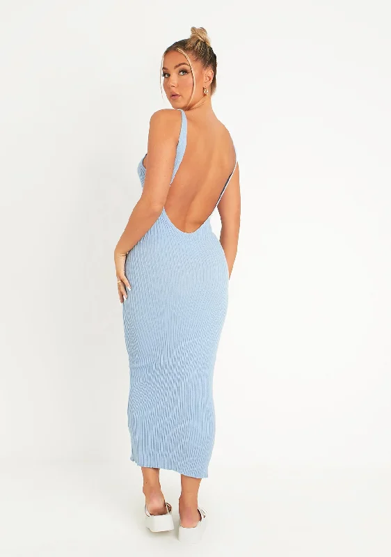 Everyday Dress with Gathering on the Skirt for a Voluminous Look Luella Blue Rib Knit Midi Dress Everyday Dress with Gathering on the Skirt for a Voluminous Look Luella Blue Rib Knit Midi Dress