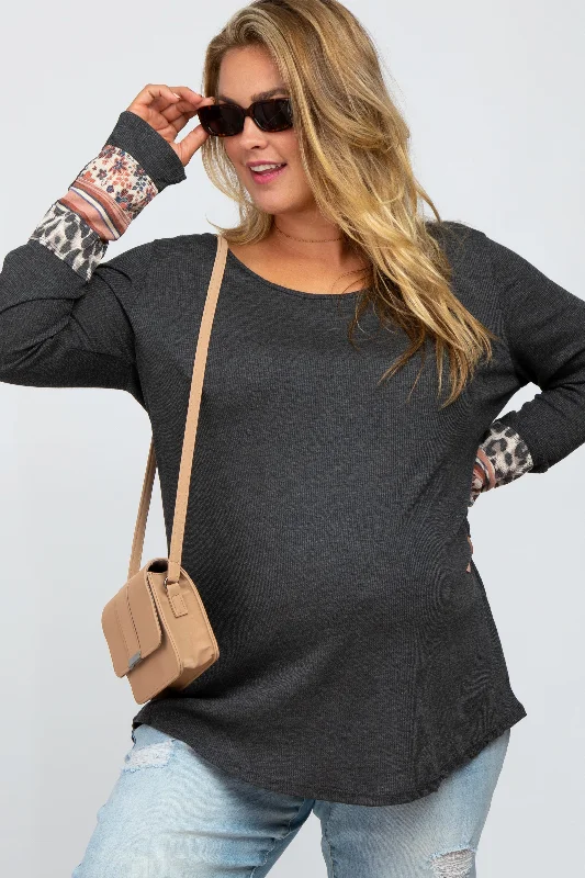 Maternity dress for a baby's first visit to the farm Charcoal Colorblock Sleeve Maternity Plus Top Maternity dress for a baby's first visit to the farm Charcoal Colorblock Sleeve Maternity Plus Top