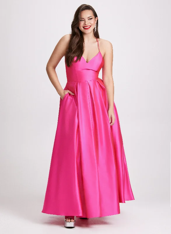 Midi dresses with halter necks for a stylish and comfortable option Satin Fit & Flare Ball Gown Midi dresses with halter necks for a stylish and comfortable option Satin Fit & Flare Ball Gown