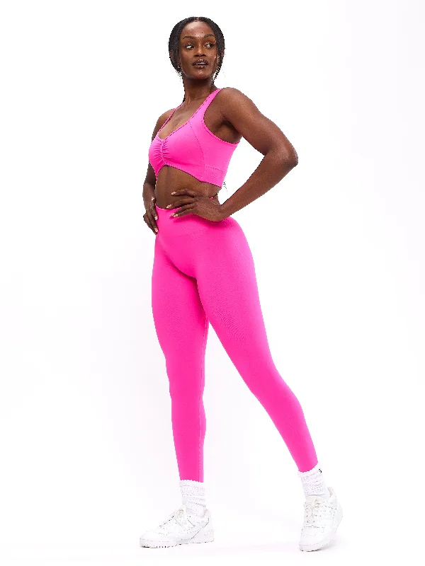 Plus Size Women's Corduroy Tight Trousers in Olive Green for a Retro and Cozy VibeForm Seamless Legging - Candy Crush Pink Plus Size Women's Corduroy Tight Trousers in Olive Green for a Retro and Cozy VibeForm Seamless Legging - Candy Crush Pink