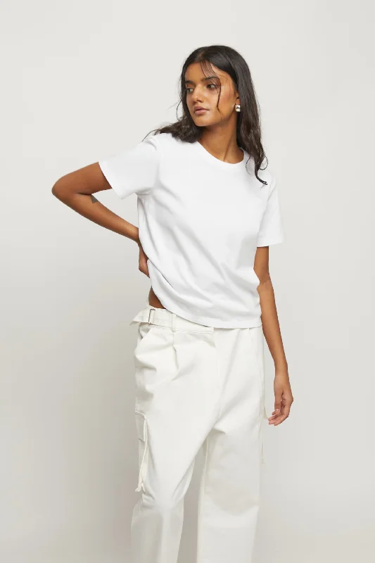 cashmere blend women cardigan for a luxurious feelCLASSIC FIT T-SHIRT