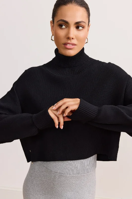 Women's Longline Boyfriend - Style Sweater in Gray for a Relaxed and Casual OutfitOLLY cropped sweater - Black Women's Longline Boyfriend - Style Sweater in Gray for a Relaxed and Casual OutfitOLLY cropped sweater - Black