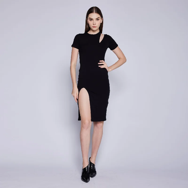 Mini Women Dress with a Short Hem for a Young and Trendy Style Mini Women Dress with a Short Hem for a Young and Trendy Style Lola Knit Dress Mini Women Dress with a Short Hem for a Young and Trendy Style Mini Women Dress with a Short Hem for a Young and Trendy Style Lola Knit Dress