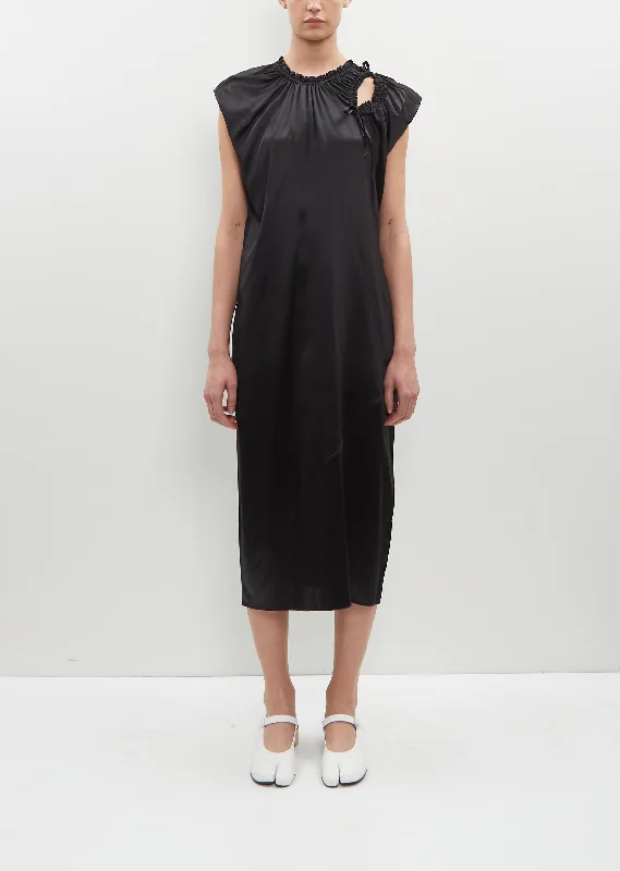 Pleated Women Dress with a Timeless and Elegant Texture Pleated Women Dress with a Timeless and Elegant Texture Silk Shoulder Bite Slip Dress Pleated Women Dress with a Timeless and Elegant Texture Pleated Women Dress with a Timeless and Elegant Texture Silk Shoulder Bite Slip Dress