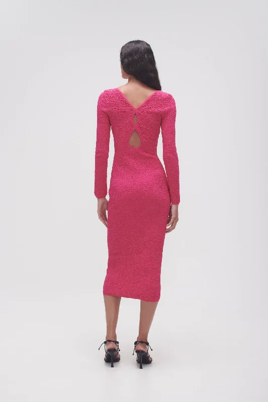 Midi dresses with geometric cutouts for a contemporary and edgy lookEcho Bubble Body Dress Midi dresses with geometric cutouts for a contemporary and edgy lookEcho Bubble Body Dress