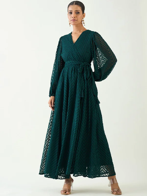 Maxi dresses with a criss - cross back for a flirty and unique detailForest Green Chevron Dobby Wrap Maxi Dress Maxi dresses with a criss - cross back for a flirty and unique detailForest Green Chevron Dobby Wrap Maxi Dress