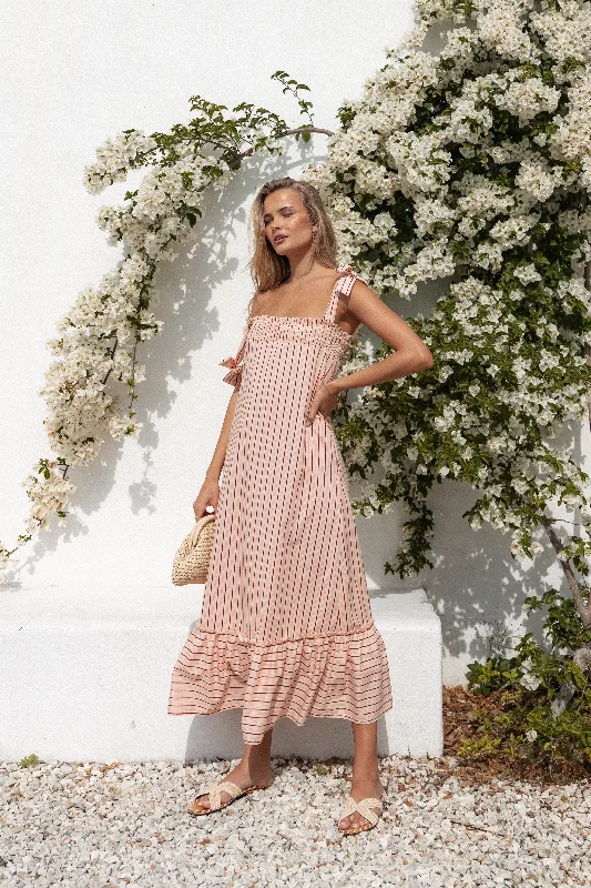 Linen maxi dresses for a breathable and lightweight summer optionIrina Maxi Dress - Pink Stripe Linen maxi dresses for a breathable and lightweight summer optionIrina Maxi Dress - Pink Stripe