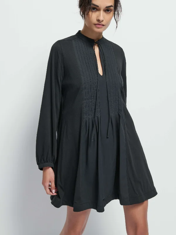 Mini dresses with patchwork designs for a unique styleAriana Dress