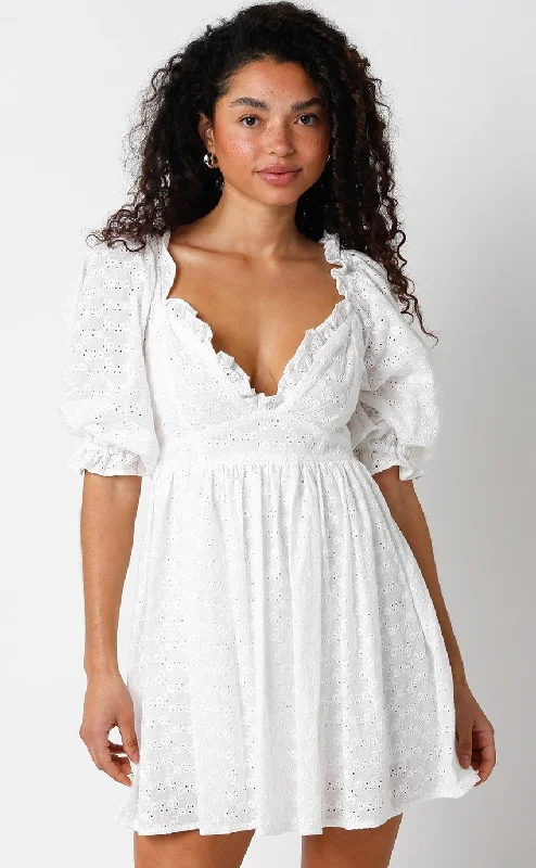 Linen mini dresses for a breathable summer optionSamantha White Eyelet Puff Sleeve Mini Dress Linen mini dresses for a breathable summer optionSamantha White Eyelet Puff Sleeve Mini Dress