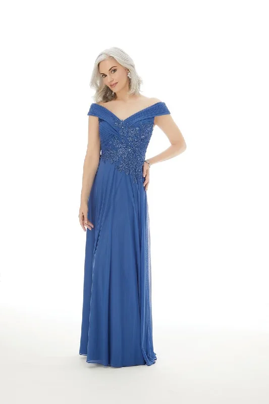 Wedding guest dresses with belted waists and knee - length skirtsMGNY Madeline Gardner New York 72229 Long Formal Dress Wedding guest dresses with belted waists and knee - length skirtsMGNY Madeline Gardner New York 72229 Long Formal Dress