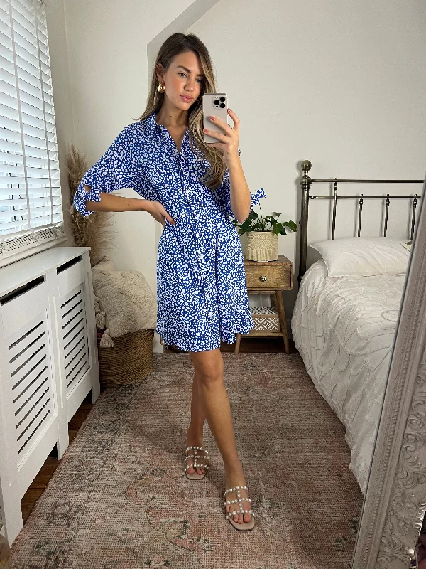 Mini dresses with abstract prints for an artistic lookOlivia Mini Belted Shirt Dress / Blue Spot Mini dresses with abstract prints for an artistic lookOlivia Mini Belted Shirt Dress / Blue Spot