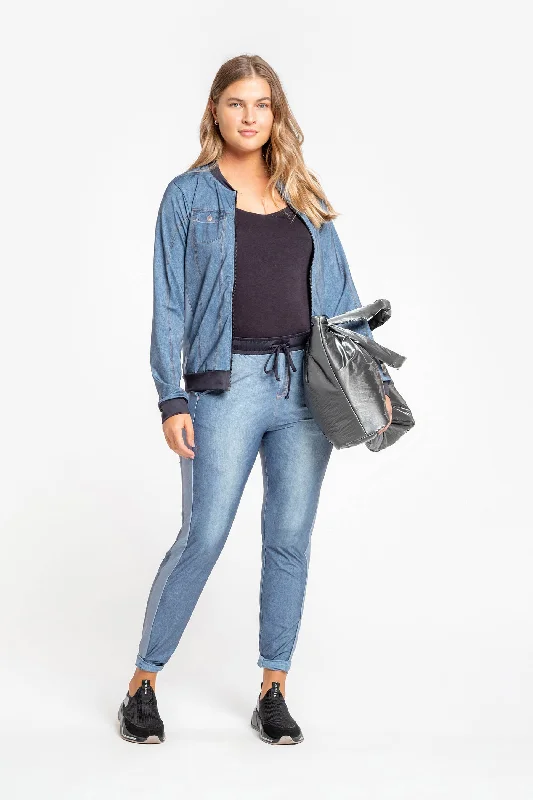 Women's reversible down coats with two - tone designs for versatile stylingBlend Denim Jacket Women's reversible down coats with two - tone designs for versatile stylingBlend Denim Jacket