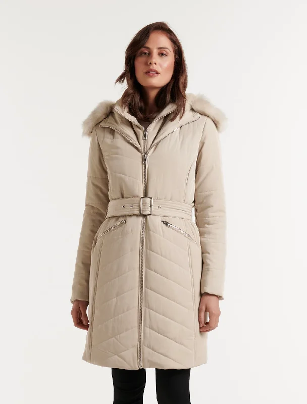 Oversized women's wool coats in a monochromatic look for a trendy outfitPia Quilted Puffer Jacket Oversized women's wool coats in a monochromatic look for a trendy outfitPia Quilted Puffer Jacket