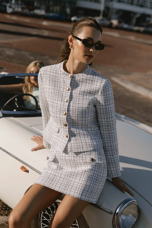 Belted women's cashmere coats in soft pastels for a luxurious feelPriscilla Tweed Jacket - White