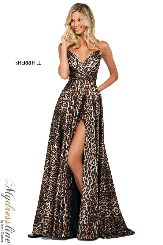 Prom dresses with side - slit skirts and beaded fringes for a glamorous appearanceSherri Hill 53772 Prom dresses with side - slit skirts and beaded fringes for a glamorous appearanceSherri Hill 53772