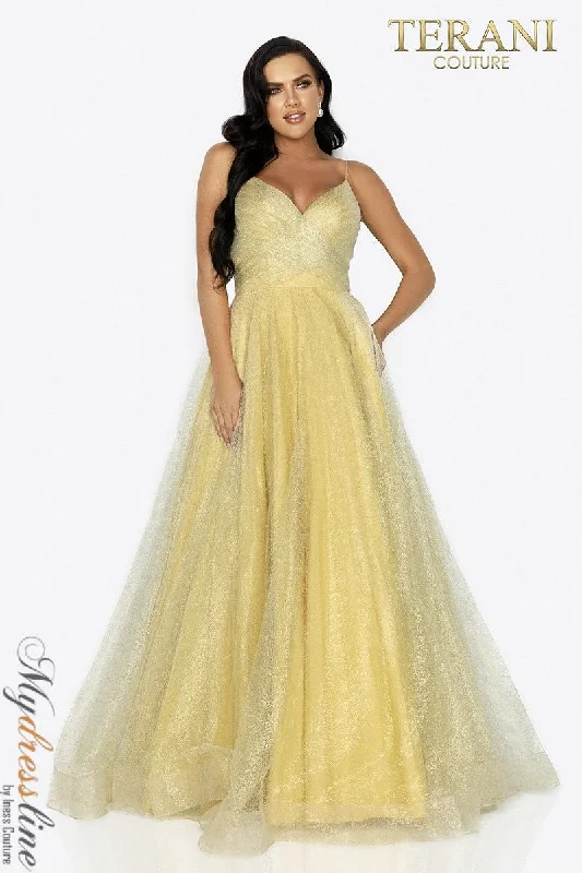 Long - train formal dresses in chiffon for a dramatic prom entranceTerani Couture 2011P1225 Long - train formal dresses in chiffon for a dramatic prom entranceTerani Couture 2011P1225