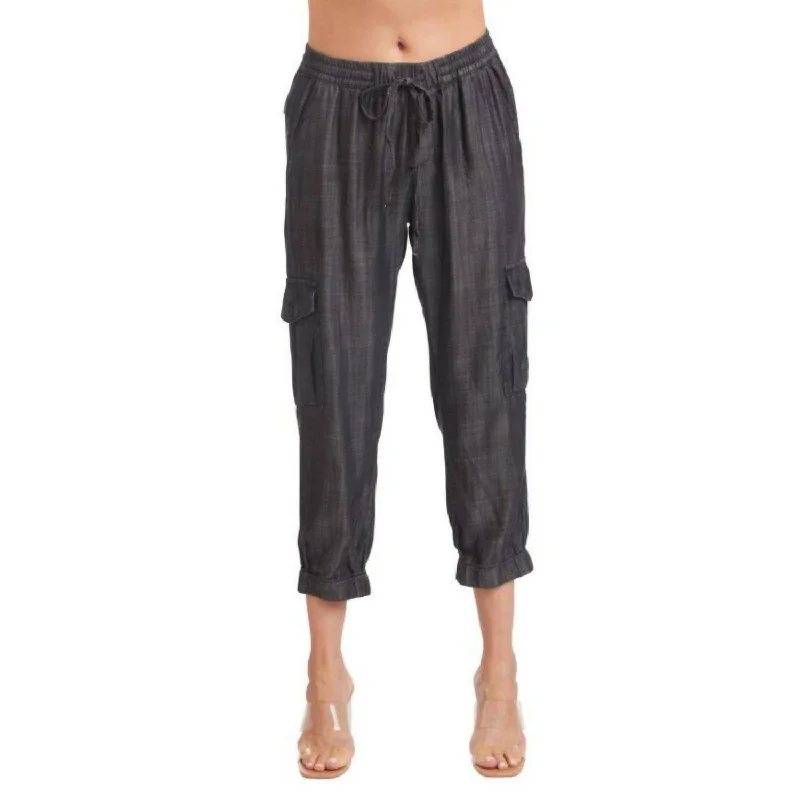 Ruffled Hem Women Shorts to Add a Feminine TouchGray Washed Cargo Jogger