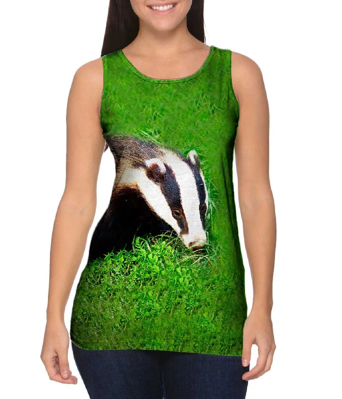 Plus Size Women's Ruffled Hem Tank Tops with Floral PrintsHoney Badger Fun
